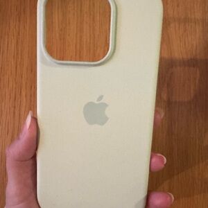 Apple iPhone 15 Pro Case - Mint